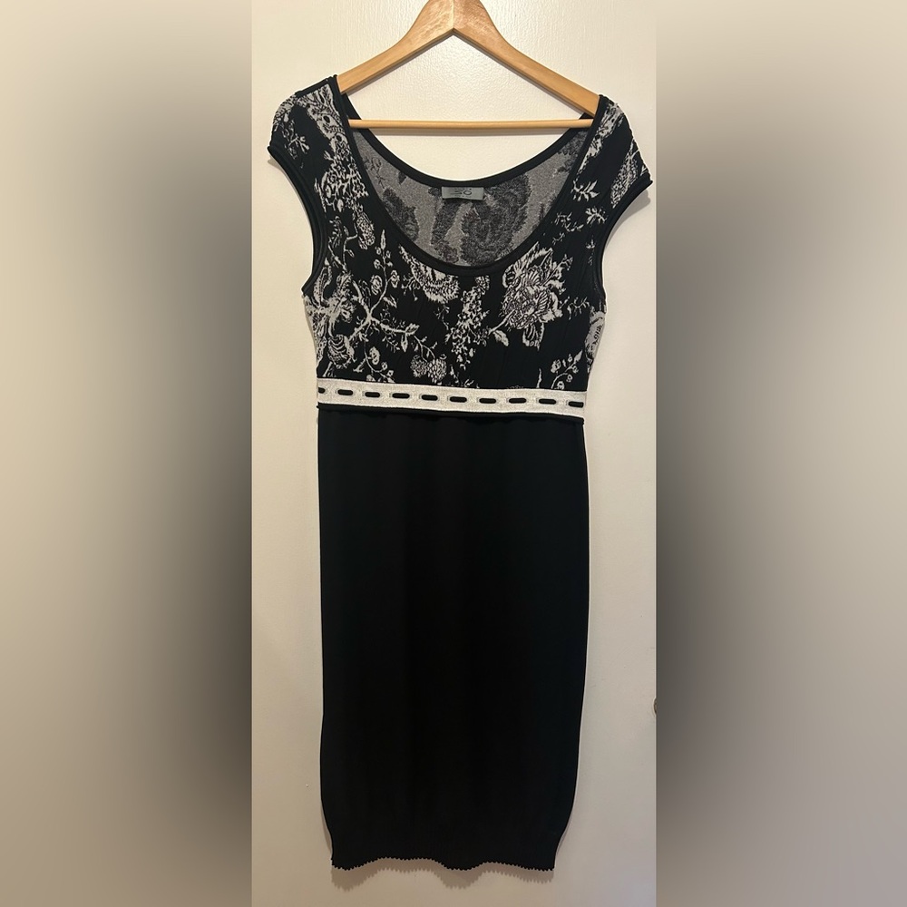 She’s So - Italian Black and White Floral Dress size 48 (Womens 16-18)